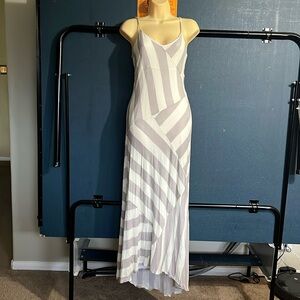 A pea in the pod ELLA MOSS Maternity, asymmetrical hem sundress